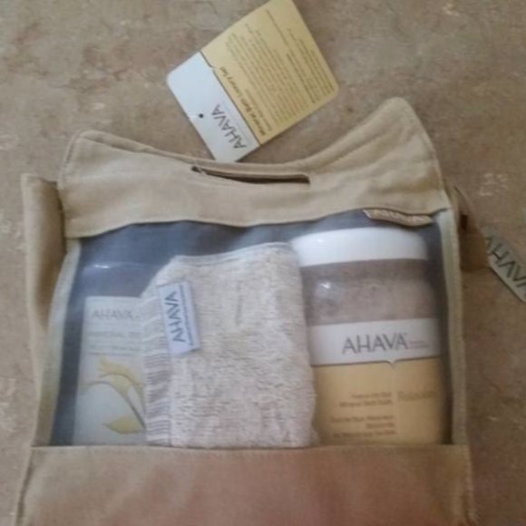 Ahava Mineral Bath Luxury Set Queen Bee Collection Gift Set Ahava New